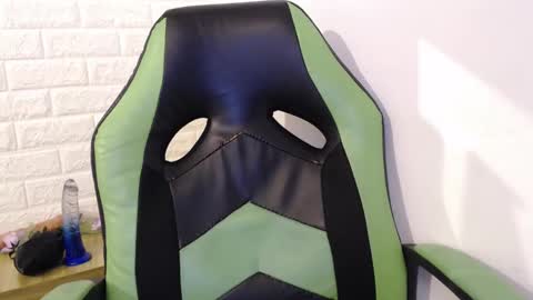 Trixie 3 online show from March 11, 2025, 1:01 pm