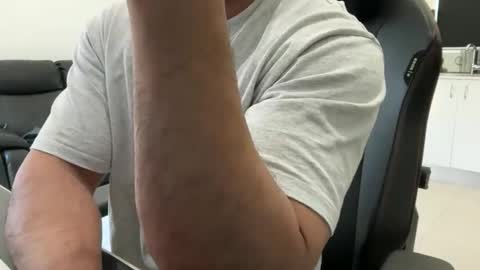 Weapon X online show from April 16, 2026, 2:45 am