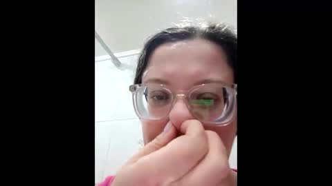 Marina online show from April 4, 2026, 10:07 pm