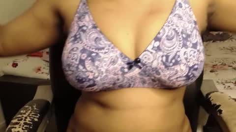 mina online show from November 1, 2025, 6:59 am