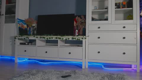  moon  online show from December 26, 2024, 12:38 pm