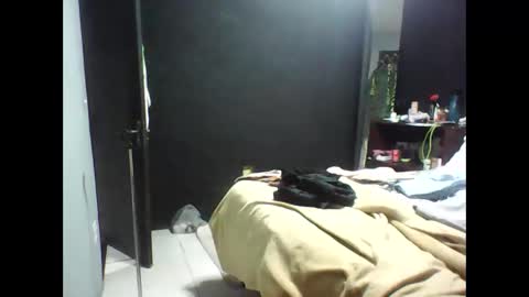 wellcrz online show from October 25, 2025, 3:03 am