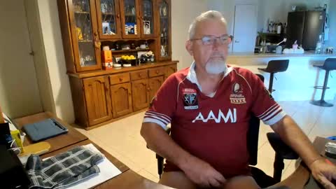 Wellhelloo online show from June 17, 2026, 11:27 pm