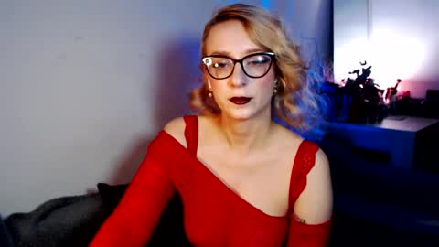 Liza online show from October 10, 2025, 11:37 pm