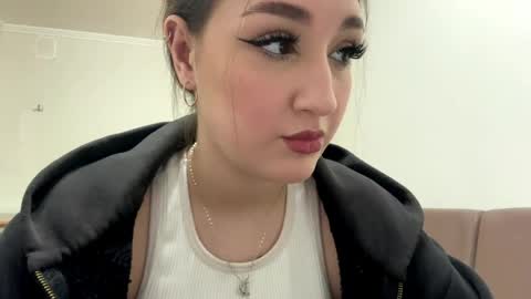 Snapshot of wendolynmusil chatting on April 5, 2026, 4:15 pm Anna online show from April 5, 2026, 4:15 pm