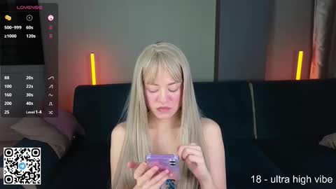 Snapshot of wendylovelylovew chatting on September 29, 2025, 2:11 pm Wendy online show from September 29, 2025, 2:11 pm