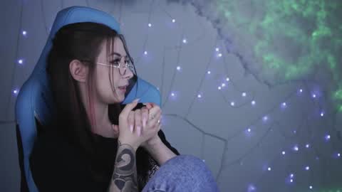 Snapshot of wesleegray chatting on January 22, 2025, 5:26 am little girl who is always rightLisa online show from January 22, 2025, 5:26 am