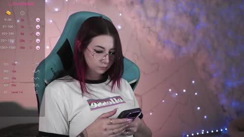 Snapshot of wesleegray chatting on January 26, 2025, 2:14 am little girl who is always rightLisa online show from January 26, 2025, 2:14 am