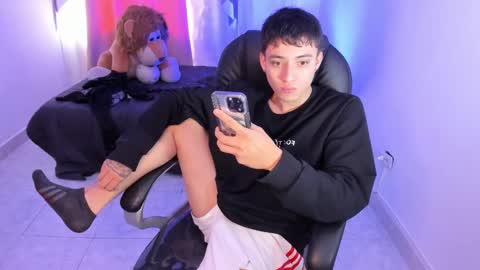 Wesley Boy online show from February 25, 2026, 8:07 pm