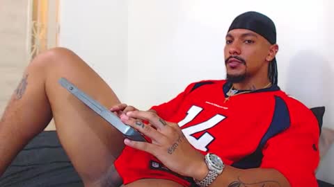 Wesley Rogger online show from October 6, 2025, 11:24 pm