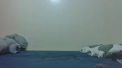 wetberry20 online show from November 7, 2025, 7:19 am