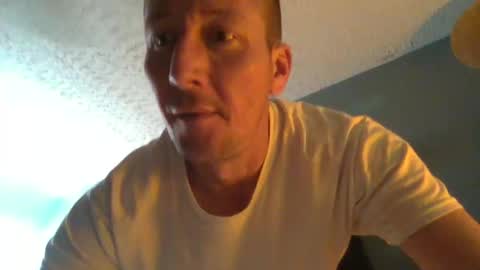 wetduck77777 online show from October 15, 2025, 11:32 am