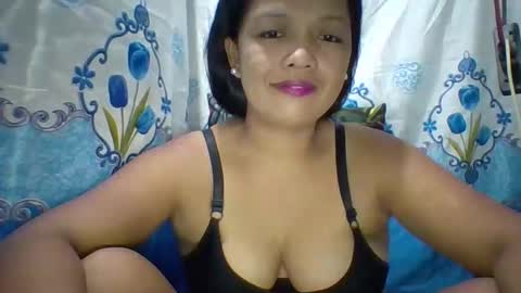 wetpussie4_you online show from October 4, 2025, 4:32 am