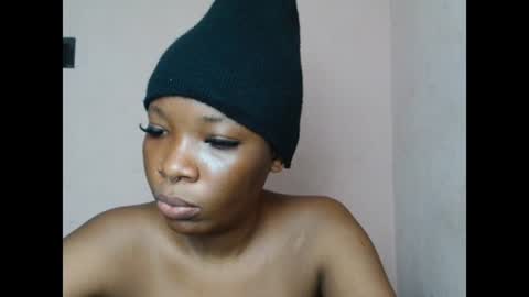 Snapshot of wetxxbabe chatting on February 15, 2026, 8:35 am wetxxbabe online show from February 15, 2026, 8:35 am