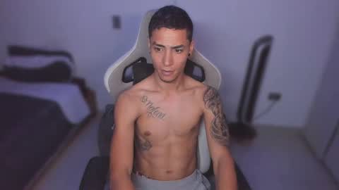 Snapshot of wexx_ chatting on November 4, 2025, 5:06 am wex online show from November 4, 2025, 5:06 am