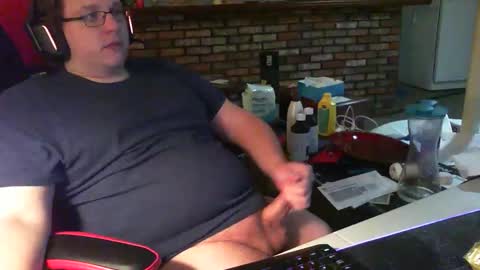 whateverdude555 online show from December 2, 2025, 1:55 am