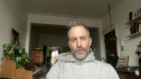 Snapshot of whiskylovexxx chatting on November 10, 2025, 6:40 pm WhiskyLove online show from November 10, 2025, 6:40 pm