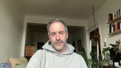 Snapshot of whiskylovexxx chatting on April 7, 2026, 8:53 pm WhiskyLove online show from April 7, 2026, 8:53 pm