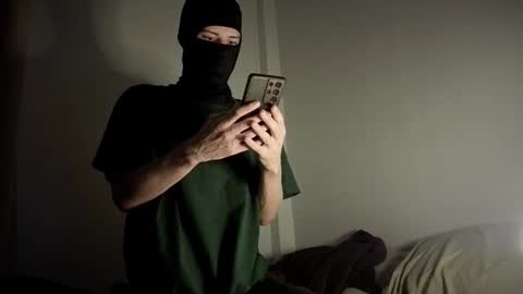 whispero_o online show from November 10, 2025, 9:52 am