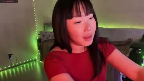 Snapshot of whispersofdarsy chatting on March 2, 2026, 6:04 pm whispersofdarsy online show from March 2, 2026, 6:04 pm