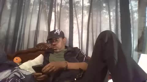 whisperw online show from April 7, 2026, 8:42 pm