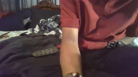 whisperw online show from April 9, 2026, 8:03 pm