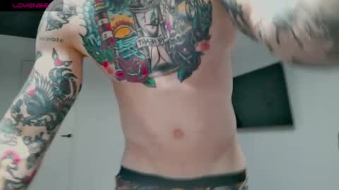 Max online show from April 17, 2026, 3:09 am