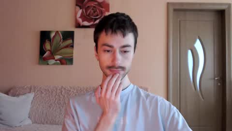 Snapshot of white_sport chatting on February 6, 2026, 11:46 am Tom online show from February 6, 2026, 11:46 am