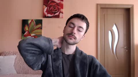 Tom online show from April 18, 2026, 12:53 pm