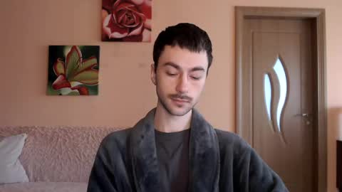 Tom online show from April 21, 2026, 1:06 pm