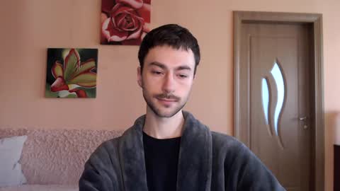 Tom online show from April 25, 2026, 1:41 pm