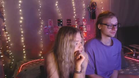 Melania and Mikey online show from April 25, 2026, 6:49 pm