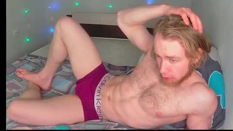 whitebars22 online show from February 5, 2026, 9:14 am