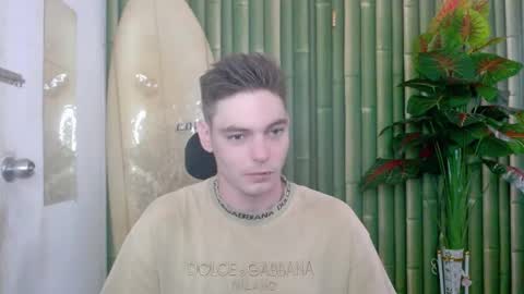 Christian online show from December 22, 2025, 8:33 am