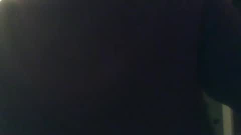 Snapshot of whiteduke81 chatting on January 7, 2025, 2:53 am Whiteduke online show from January 7, 2025, 2:53 am