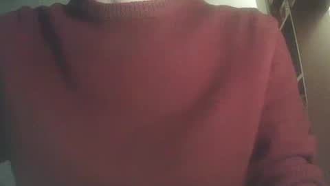 Snapshot of whiteduke81 chatting on February 7, 2025, 11:24 pm Whiteduke online show from February 7, 2025, 11:24 pm