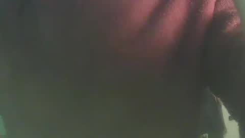 Snapshot of whiteduke81 chatting on February 12, 2025, 2:14 am Whiteduke online show from February 12, 2025, 2:14 am