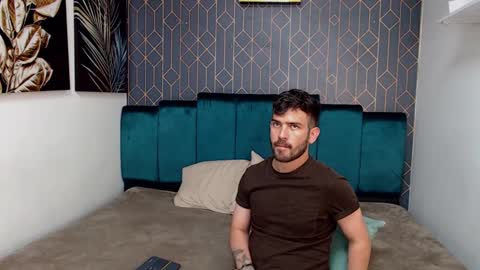 Dylan white online show from February 11, 2025, 8:42 pm