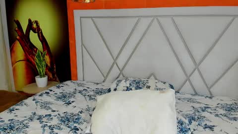 Dylan white online show from February 25, 2025, 12:36 am