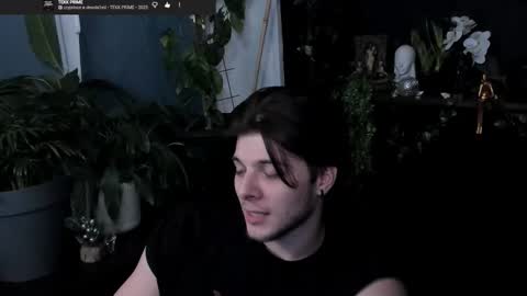 Gus online show from March 8, 2026, 8:23 pm