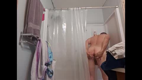 whiteoak19522 online show from May 17, 2026, 9:22 pm
