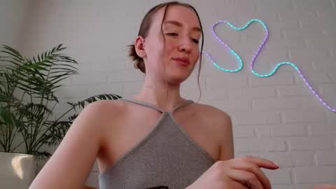 You wont find me here on Saturdays and Sundays  online show from April 14, 2026, 1:17 pm