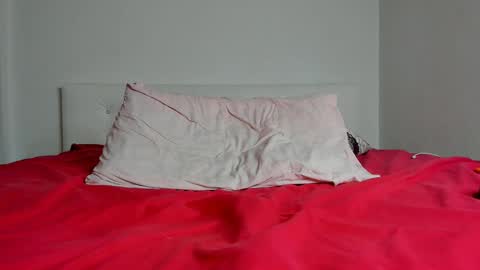 Ari online show from January 29, 2025, 3:26 pm