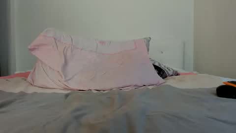 Ari online show from March 1, 2025, 7:08 am