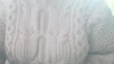 whitesweater online show from February 19, 2025, 7:28 am