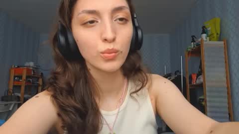 Cindy online show from March 26, 2026, 11:16 am