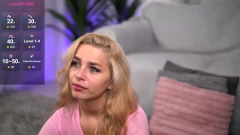 Snapshot of whitneyandrews chatting on October 15, 2025, 4:23 am whitneyandrews online show from October 15, 2025, 4:23 am