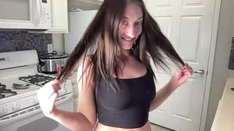 iamwhitneyoc online show from January 8, 2025, 12:38 am