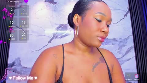 Snapshot of whitneywells chatting on December 9, 2024, 5:07 am whitney online show from December 9, 2024, 5:07 am