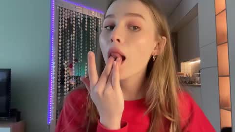 Alisa online show from January 30, 2025, 10:19 am